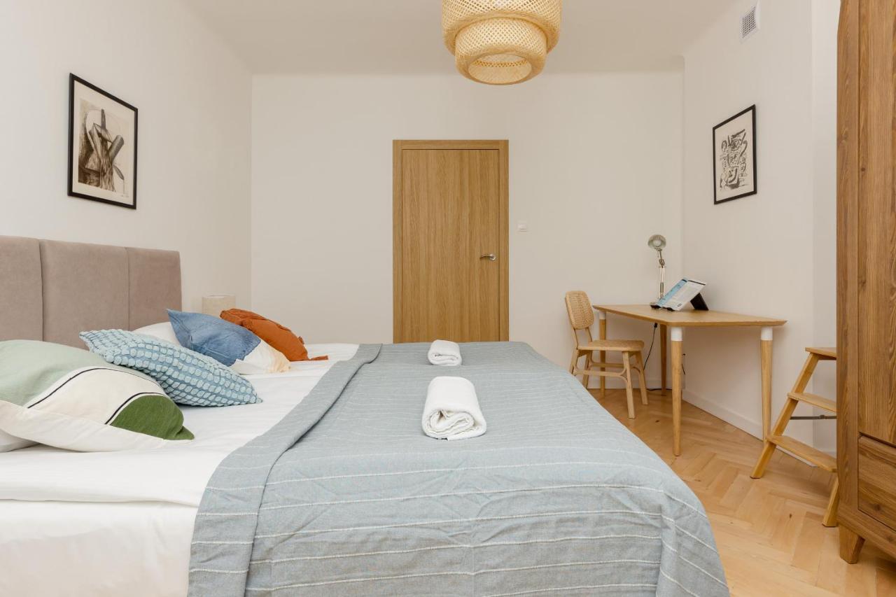 Tasteful Apartment In Warsaw City Center By Noclegi Renters Buitenkant foto